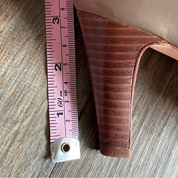 Cole Haan women’s heels - 5B - Picture 12 of 15